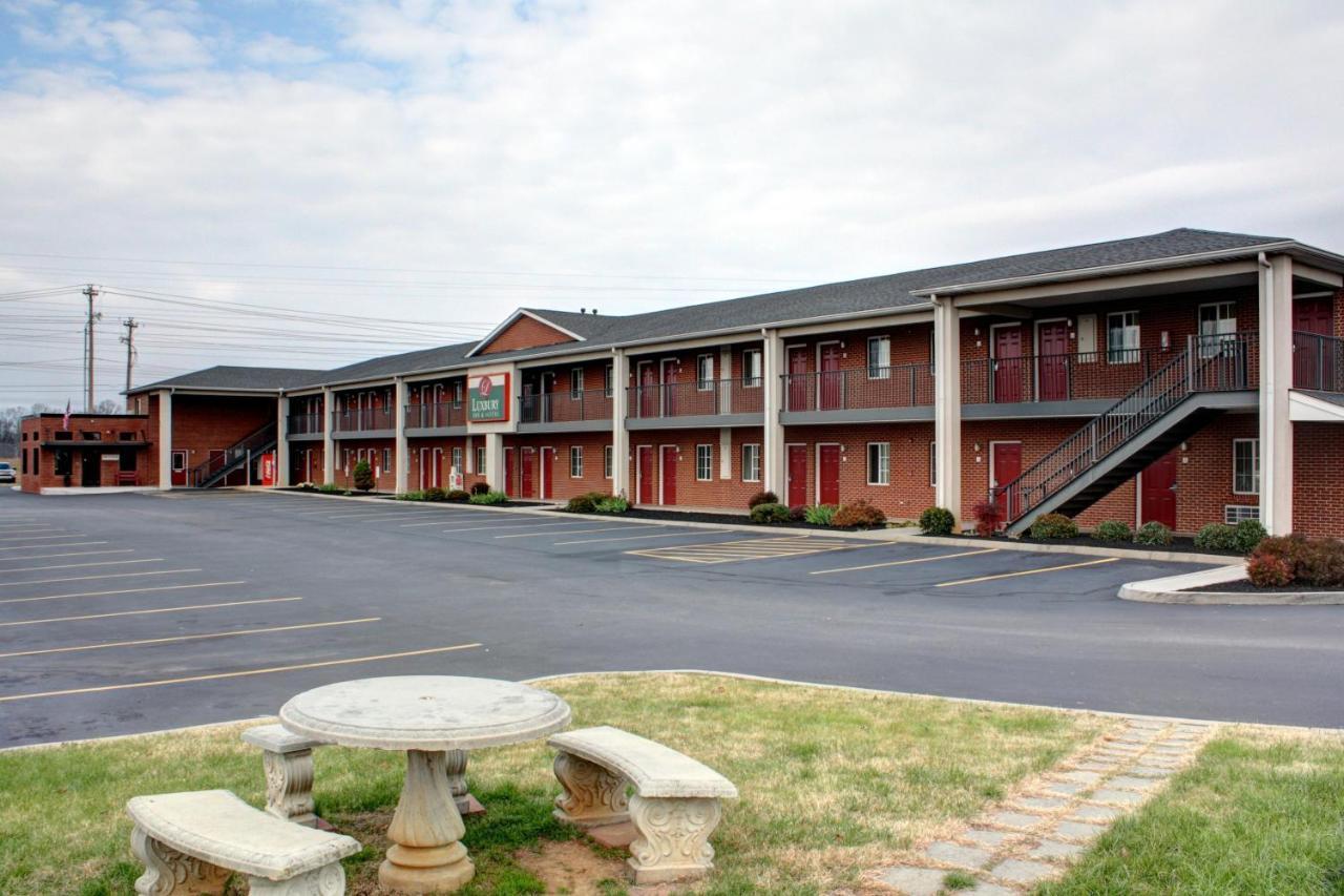 Luxbury Inn&Suites Maryville Extérieur photo