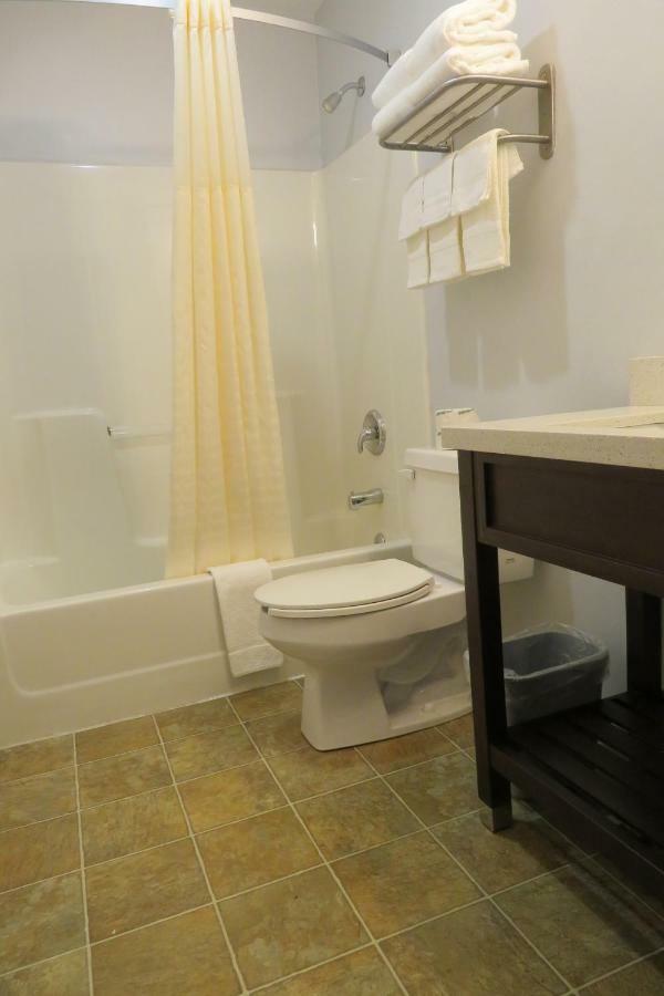Luxbury Inn&Suites Maryville Extérieur photo
