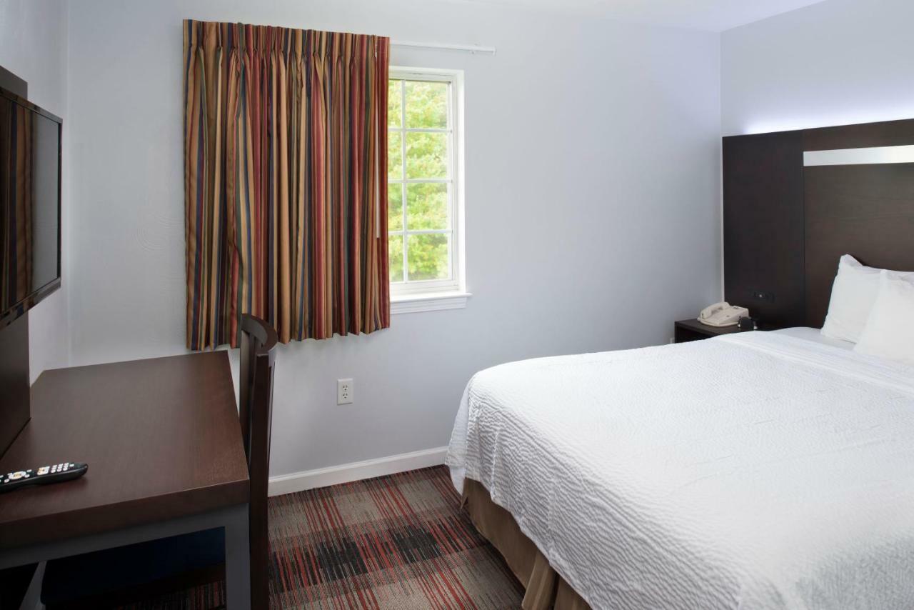 Luxbury Inn&Suites Maryville Extérieur photo